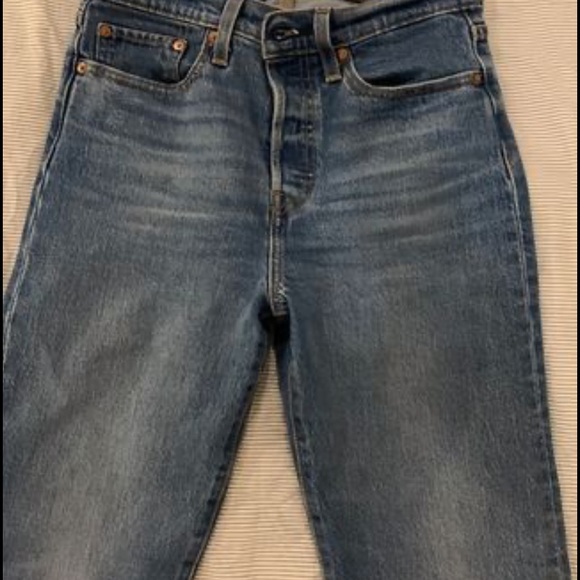 LEVI'S WEDGIE STRAIGHT - Picture 6 of 8